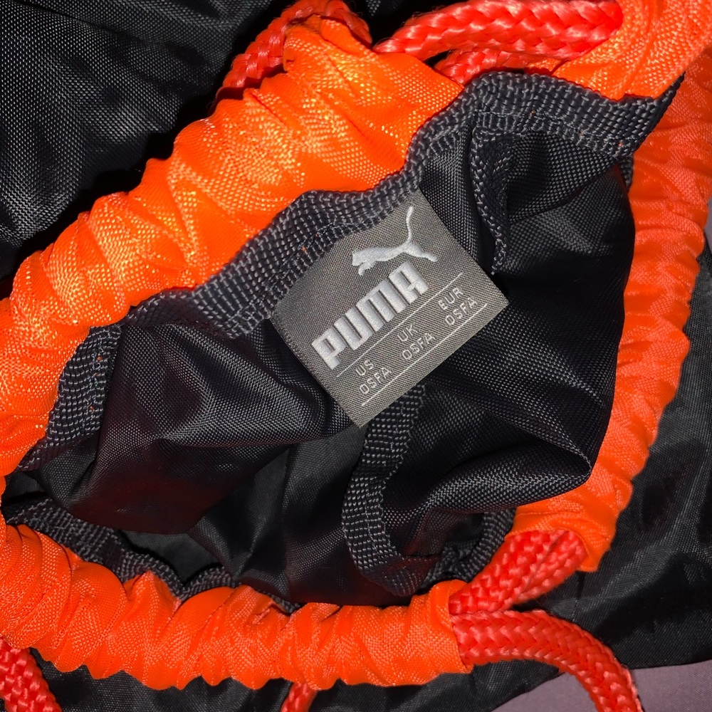 Puma Drawstring Bag - Picture 3 of 4